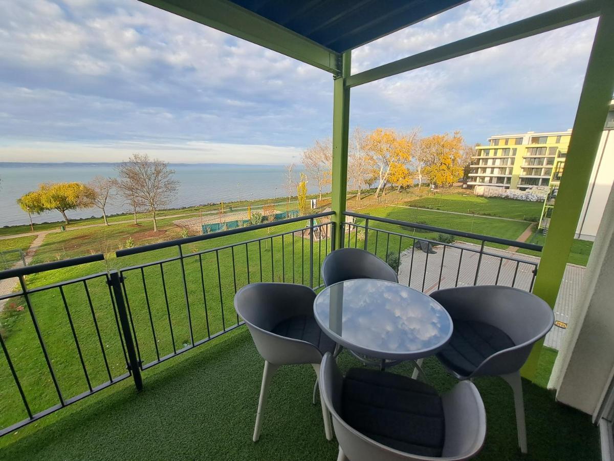 Silver Coast Apartman Siófok Eksteriør billede